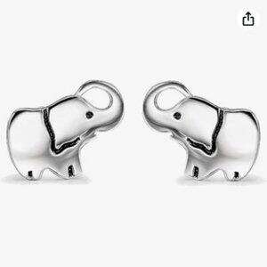 EUC 925 Sterling Silver Lucky Elephant Stud Earrings